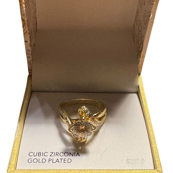 Charter Club gold plate crystal bypass ring size 8 - Picture 3 of 5